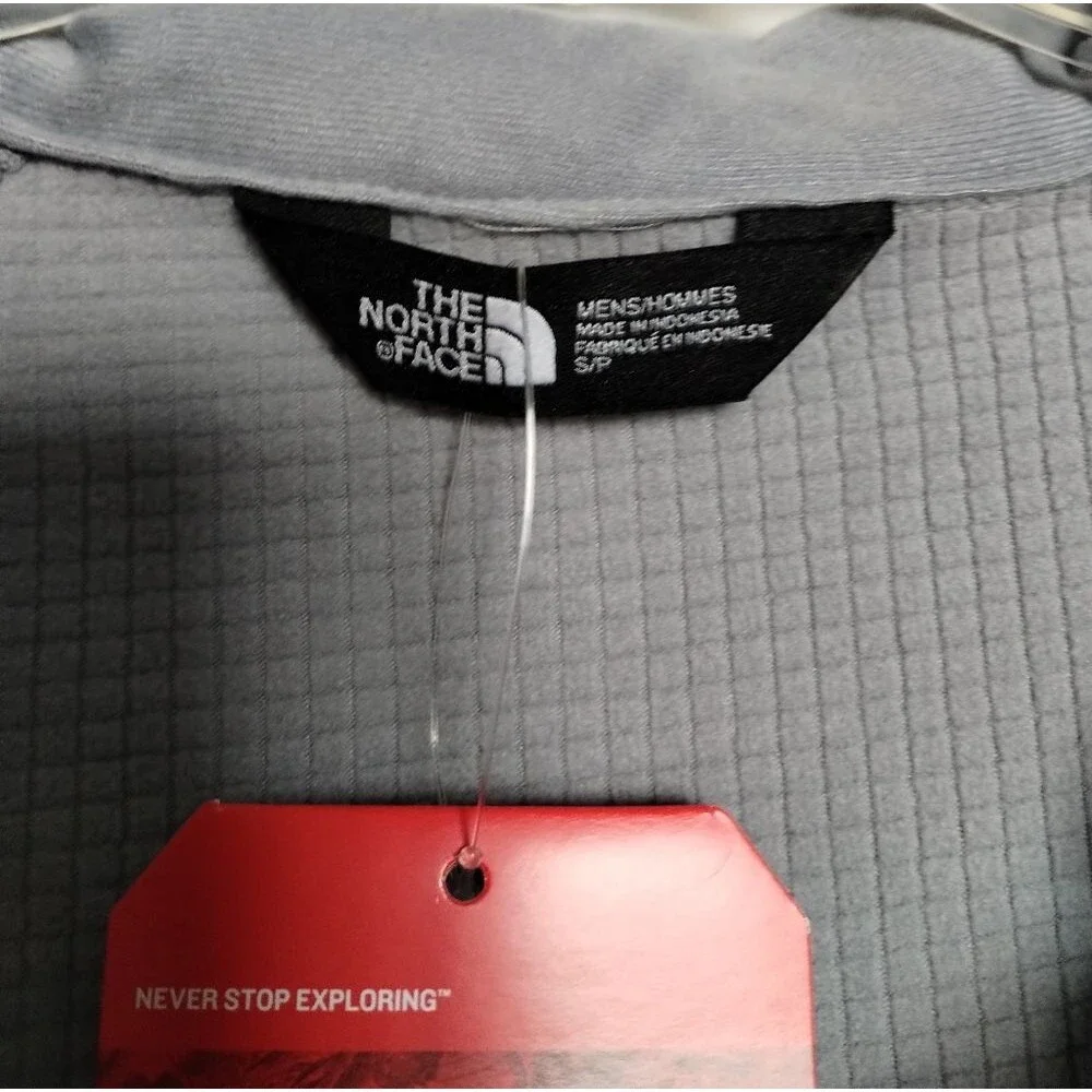 The North Face Mountain Peaks 1/4-Zip Fleece Size S NWT